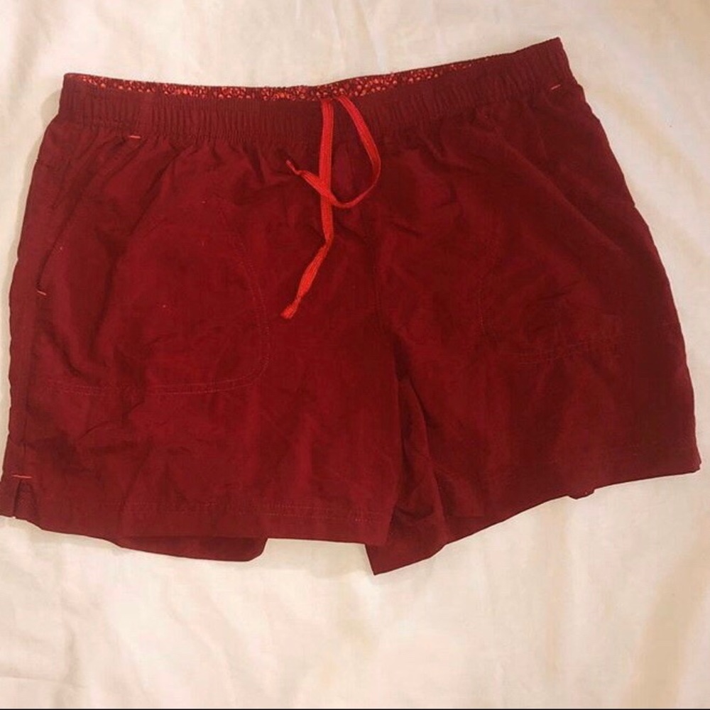 COLUMBIA ATHLETIC SHORTS